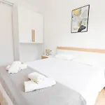 Villa House Bartulovic -lucia With Sea View *