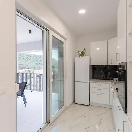House Bartulovic -lucia With Sea View فيلة *