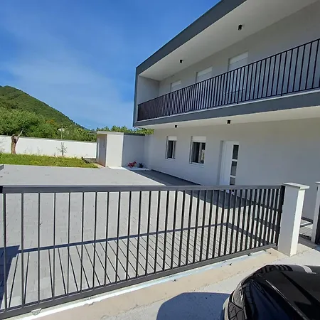 House Bartulovic -lucia With Sea View