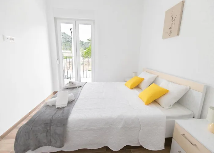 Villa House Bartulovic -lucia With Sea View Ston